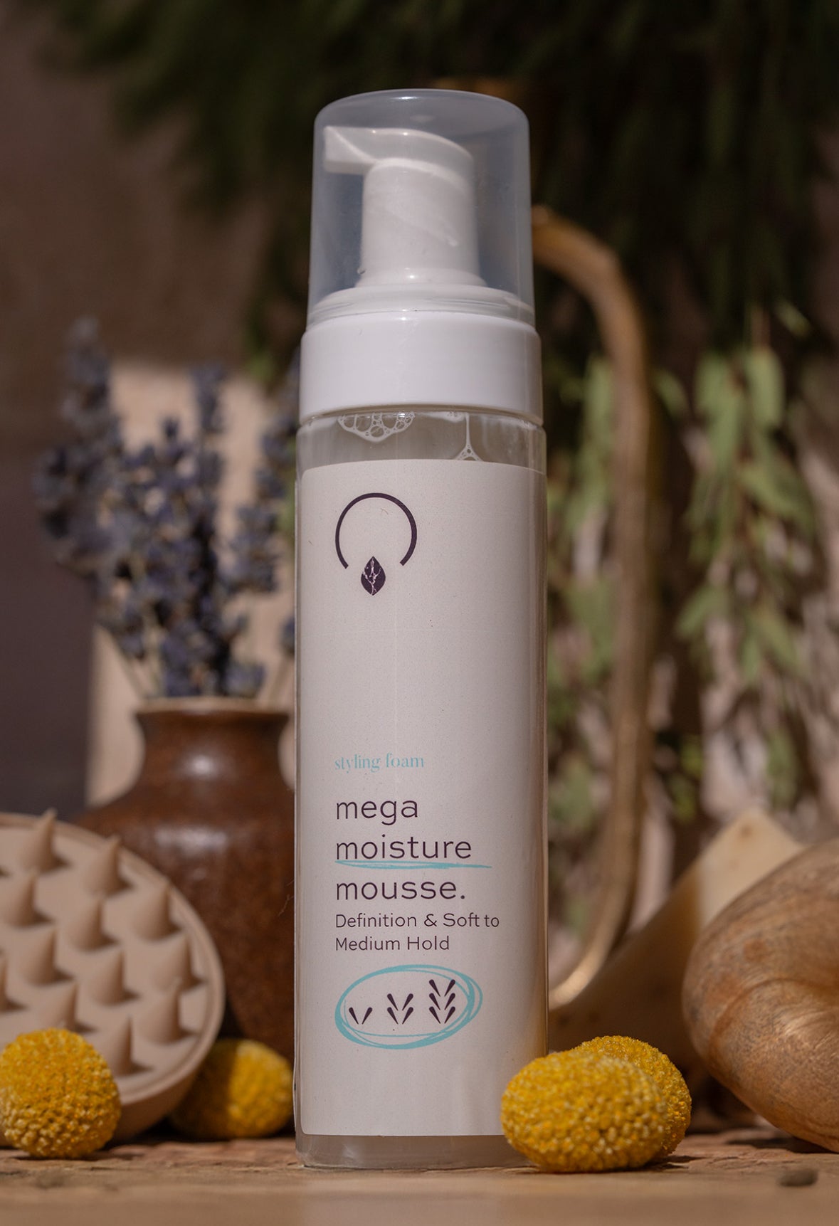 Medimium Mousse Mask 200g 新品 Mega Moisture Mousse - Curl Defining Styling | OrganiGrow