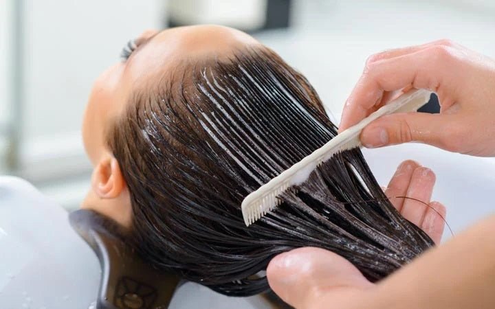 How do you get moisture to penetrate your hair? - OrganiGrowHairCo